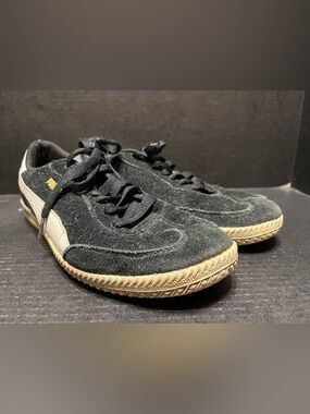 Puma Mens Astro Cup Black Casual Shoes Sneakers  Size 12 tennis shoes soccer